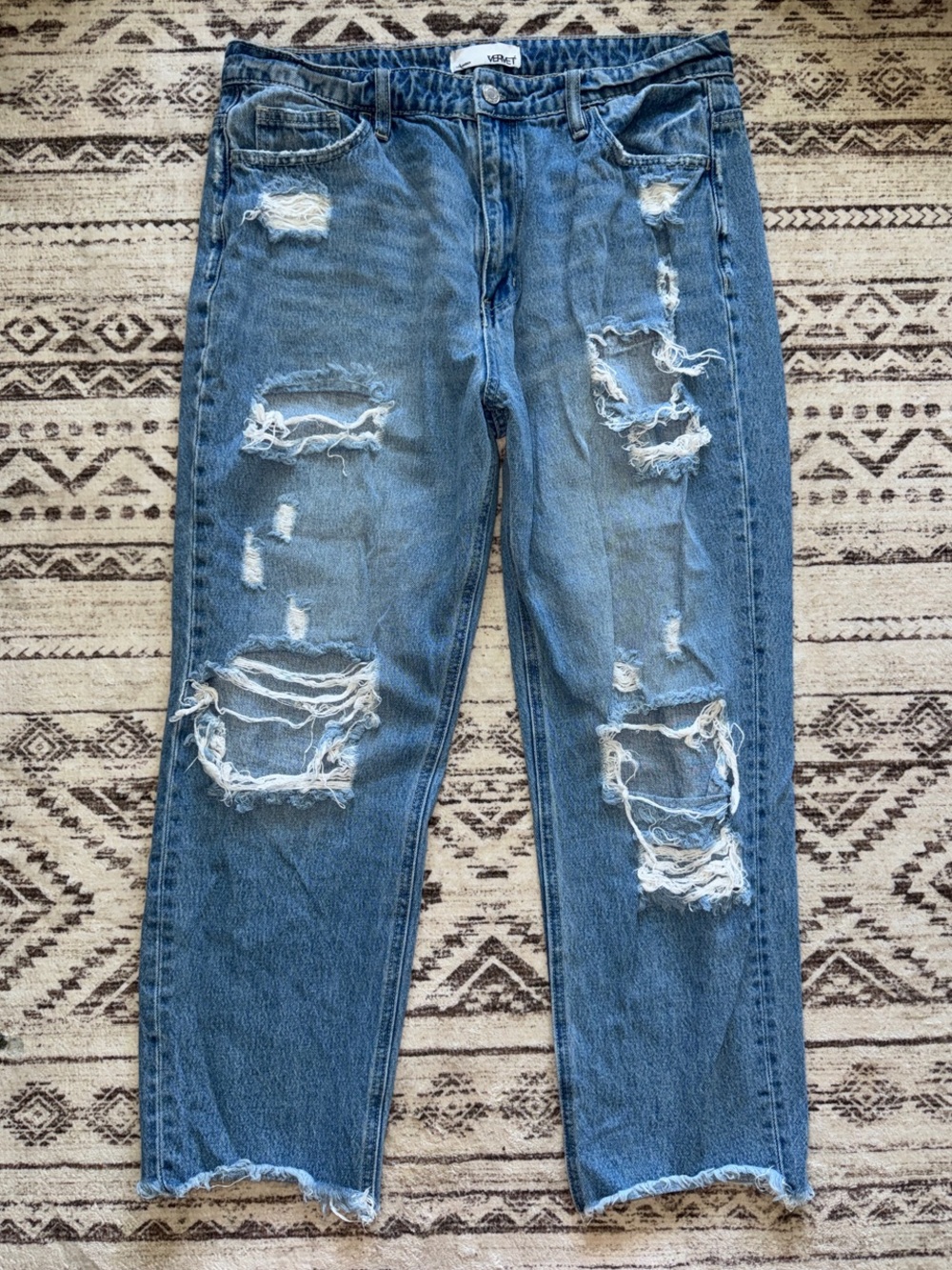 Vintage-Inspired Blue Distressed Women's Jeans
